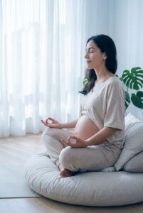 Como Meditar na Gravidez: Guia Completo para Gestantes