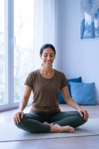 Melhor Tipo de Yoga para Iniciantes: Guia 2026